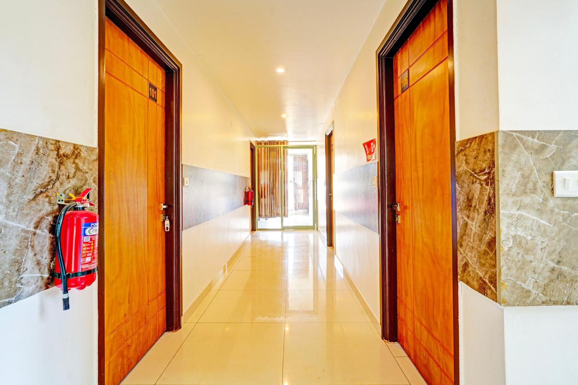 Super Hotel O Kaveri Road Mysore Narasimharaja Puram Exterior photo